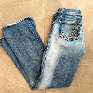 Rock & Republic Classic Rainbow stitched low waisted cropped flare Jeans sz 26